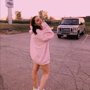 Meet your Posher, Avy